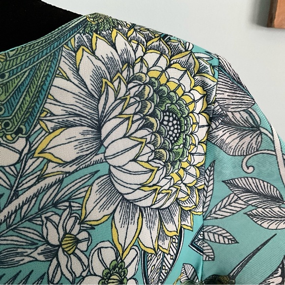 Teal Top NWOT Hummingbird Blouse Spring Floral TunicTop Floral Bird Top - Picture 6 of 14